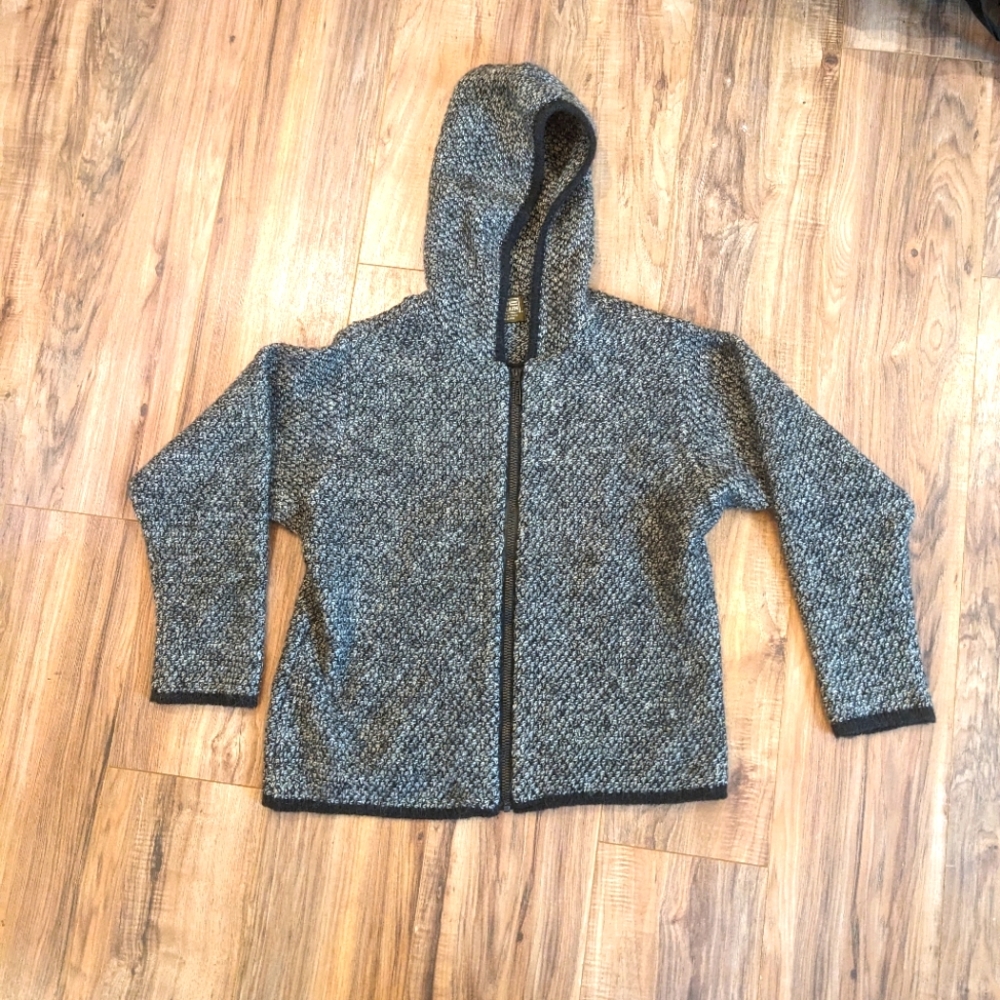 100% wool zip up sweater